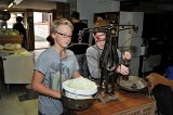 2015-10-21_02_Sauerkraut_machen_mit Schulklasse_RM